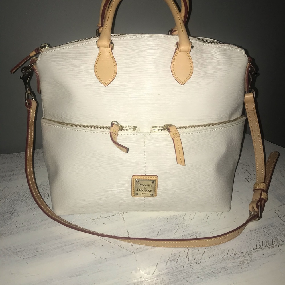 Dooney & Bourke Purse